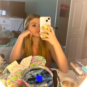 Meet your Posher, Katelyn